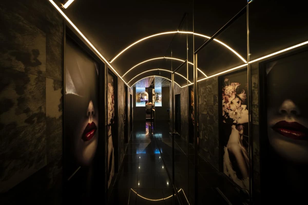LUXE award-winning interior 1
